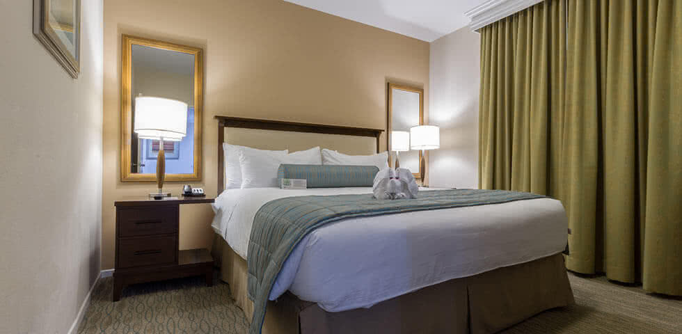 Bedroom of Grand Pacific Palisades Resort in Carlsbad, California