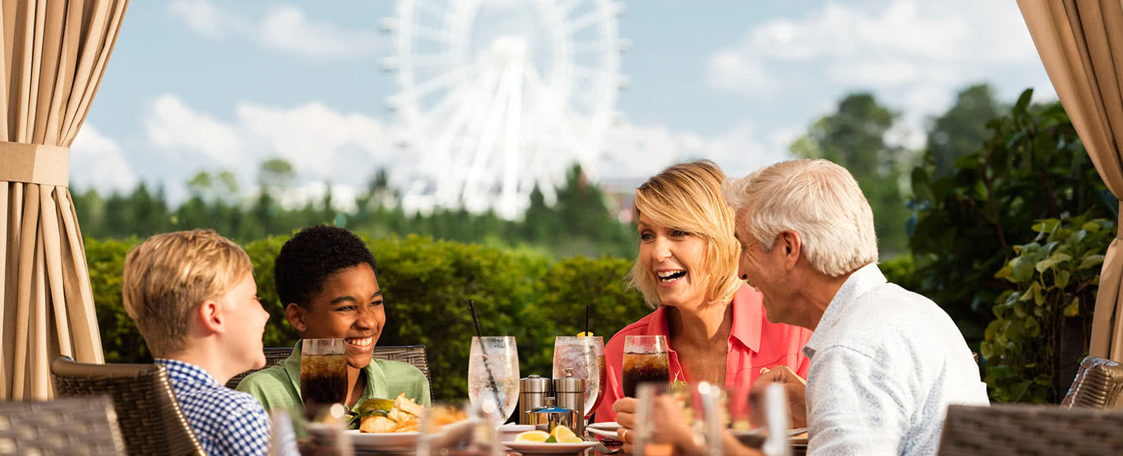 Enjoy a family vacation near Orlando's most popular attractions with Hilton Grand Vacations